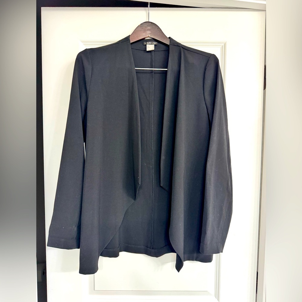 VENUS Blazer Open Draped front Excellent Condition. Size 10